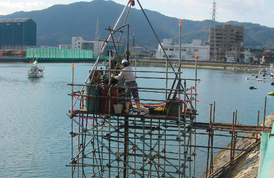 呉港 広護岸 海上ボーリング